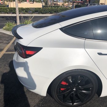 Ceramic Pro - Shine outside in the sun - Auto Detailing Near Me - San Diego, California