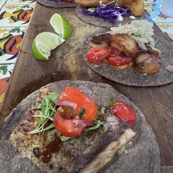 Holbox - Seafood Tacos: fresh, tasty, amazing! - Latin American Near Me - Los Angeles, California
