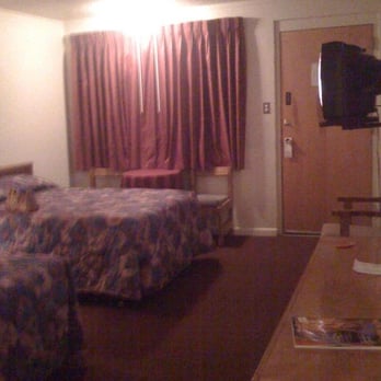 El Rancho Hotel - My motel room #23 - Hotels Near Me - Gallup, New Mexico El Rancho Hotel - My motel room #23 - Hotels Near Me - Gallup, New Mexico