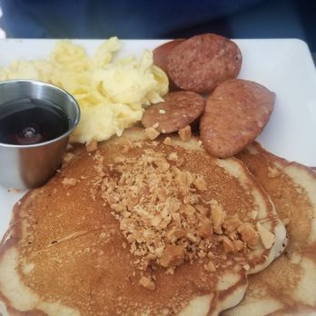 Anuenue Cafe - Triple Crown - Cafes Near Me - Koloa, Hawaii