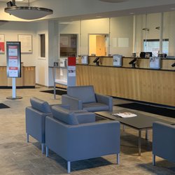 Santander Bank - Lobby Area