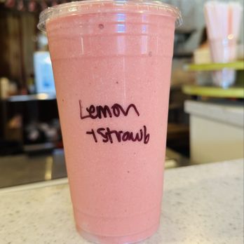 Virtjuice - Lemon Meringue and Strawberry Smoothie - Juice Bars & Smoothies Near Me - Arroyo Grande, California Virtjuice - Lemon Meringue and Strawberry Smoothie - Juice Bars & Smoothies Near Me - Arroyo Grande, California