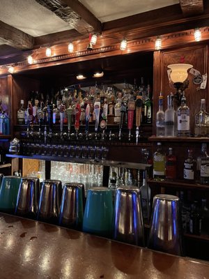 Baci Ristorante & Heart of Oak Pub by null