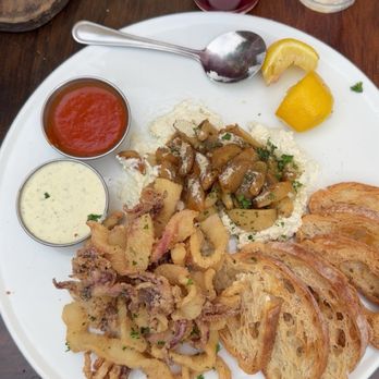 Ottava Via - Calamari / Garlic and Goat Cheese (separate menu items) - Pizza Near Me - Detroit, Michigan