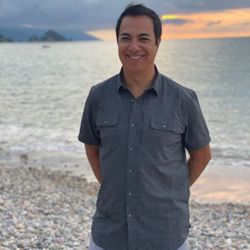 Raymond A Ramos, DDS