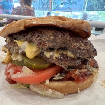 Dan's Hamburgers - Austin - Burgers Near Me - Austin, Texas