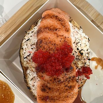 Atoyubu - [UP CLOSE] The gorgeous: Myungran Crab Yubu - Imitation crab with torched cod roe - Japanese Near Me - Buena Park, California