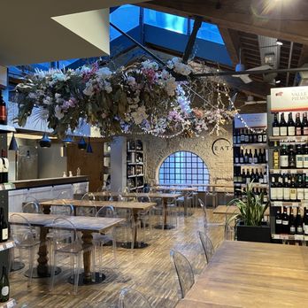 Eataly - Second floor wine bar/beer garden area - Bars Near Me - Bologna, BO Eataly - Second floor wine bar/beer garden area - Bars Near Me - Bologna, BO