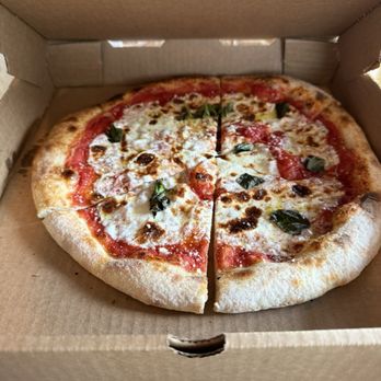 Sixty Vines - Margherita Pizza - New American Near Me - Charlotte, North Carolina