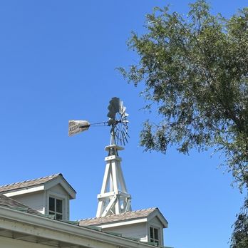 Farmhouse Grill - Windmill - American Near Me - Irvine, California Farmhouse Grill - Windmill - American Near Me - Irvine, California