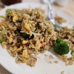 L V Chinese Seafood Restaurant - Best Vegetable Fried Rice I've Ever Had! EVER