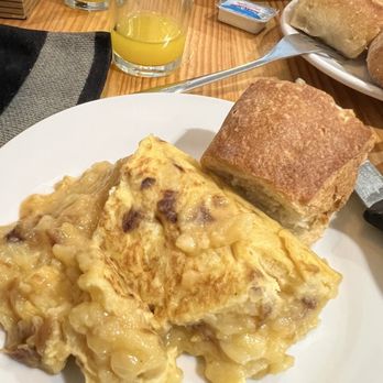 Casa Dani - The best tortilla de patata I've ever had! - Spanish Near Me - Madrid, M Casa Dani - The best tortilla de patata I've ever had! - Spanish Near Me - Madrid, M