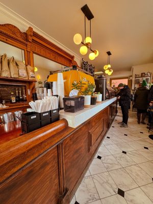 Rowhome Coffee - Pine Street by null