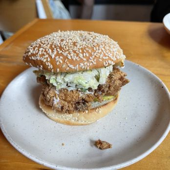 Little Ruby's Murray Hill - Fried Chicken Burger - Breakfast & Brunch Near Me - New York, New York