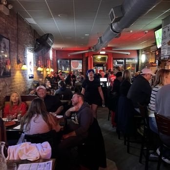 Pequod's Pizza - Pizza Near Me - Chicago, Illinois Pequod's Pizza - Pizza Near Me - Chicago, Illinois