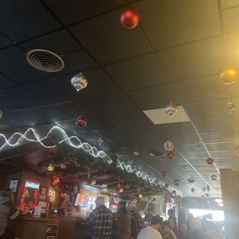 Matt's Bar - Festive - Burgers Near Me - Minneapolis, Minnesota Matt's Bar - Festive - Burgers Near Me - Minneapolis, Minnesota
