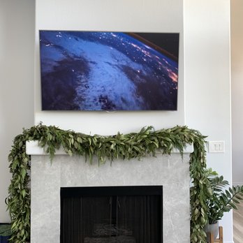 High Def Solutions - TV mounted - Home Theatre Installation Near Me - Northridge, California