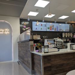 Cloud 9 Boba & Dessert