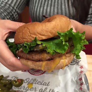 Fuddruckers - Burgers Near Me - Houston, Texas Fuddruckers - Burgers Near Me - Houston, Texas