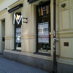 Make Up Store