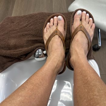 Dancing Queen Nails & Spa - Nail Salons Near Me - Palm Springs, California
