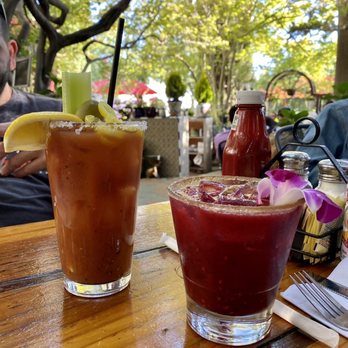 Tower Cafe - Bloody Mary and blackberry margarita - Breakfast & Brunch Near Me - Sacramento, California