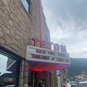 Hand Fire Pizza - Pizza Near Me - Jackson, Wyoming