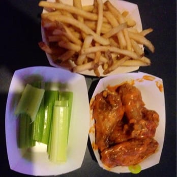 Buffalo Wild Wings - Snack pack wings with side of f.f. - Chicken Wings Near Me - Bloomington, Illinois