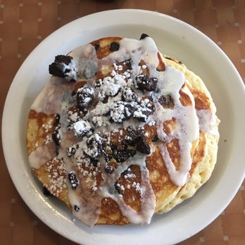 Le Peep - Oreo pancakes - Breakfast & Brunch Near Me - Edison, New Jersey