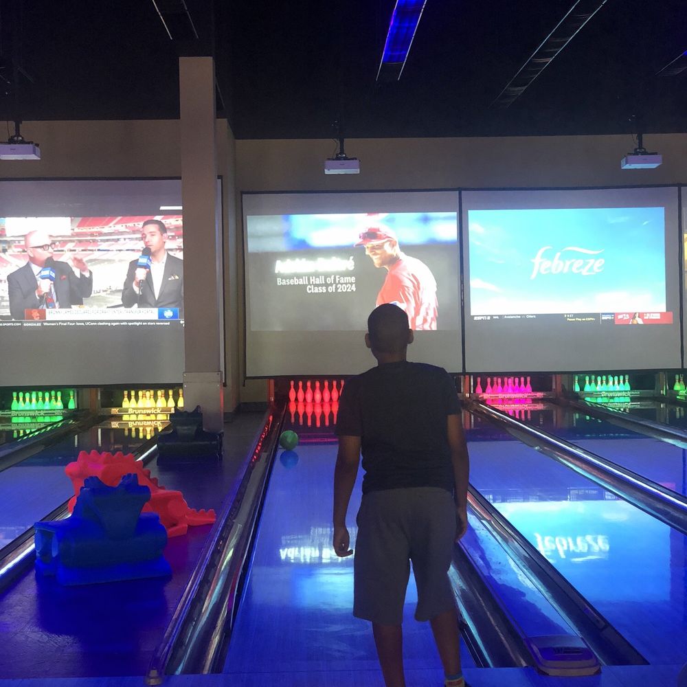 Main Event Katy - Arcades Near Me - Katy, Texas Main Event Katy - Arcades Near Me - Katy, Texas
