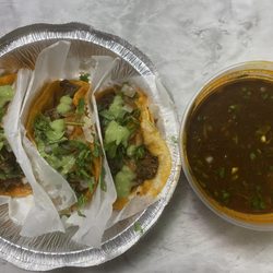 Chinelos Tacos Birria - Birria tacos combo