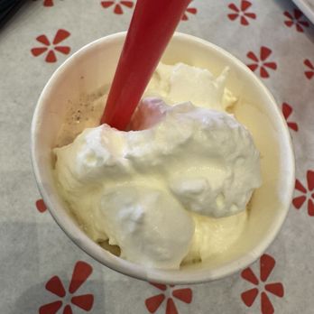 Sweetwaters Coffee & Tea - Strawberry Bliss Ice Dragon - Coffee & Tea Near Me - Clinton Township, Michigan