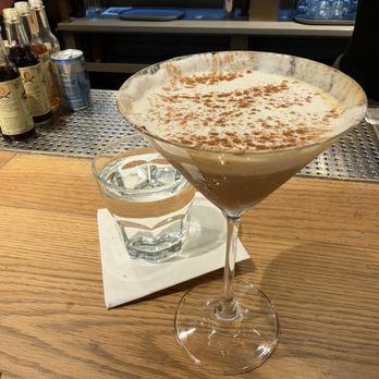 Starbucks Reserve Roastery Chicago - Coffee Roasteries Near Me - Chicago, Illinois Starbucks Reserve Roastery Chicago - Coffee Roasteries Near Me - Chicago, Illinois