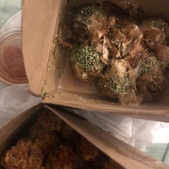 Li Cha Tea - Takoyaki and Popcorn chicken and side of sweet n sour(didn't like the sauce). - Bubble Tea Near Me - Northridge, California