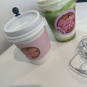 Bake Sale Bakery & Cafe - Pistachio Butter Matcha Latte and Abuelita's Hot Chocolate - Coffee & Tea Near Me - Azusa, California
