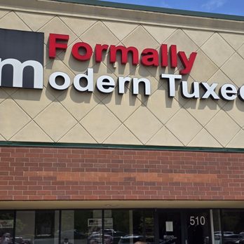 Formally Modern Tuxedo - Men's Clothing Near Me - Schaumburg, Illinois