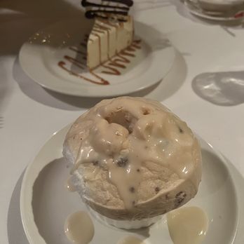 Commander's Palace - Cajun/Creole Near Me - New Orleans, Louisiana