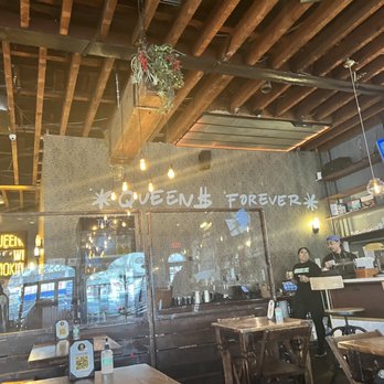 Queens Bully - Gastropubs Near Me - Forest Hills, New York Queens Bully - Gastropubs Near Me - Forest Hills, New York