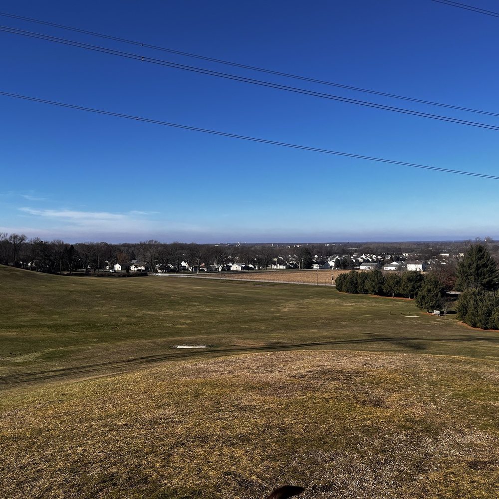 Wilson Park - Hill over looking the largest meadow - Parks Near Me - Mishawaka, Indiana Wilson Park - Hill over looking the largest meadow - Parks Near Me - Mishawaka, Indiana
