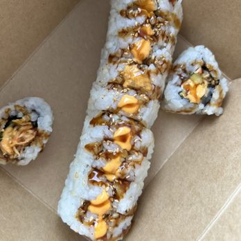 Moyamo - Spicy California roll - Korean Near Me - Provo, Utah