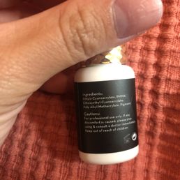 The glue they use. Don't mind my hash nails The glue they use. Don't mind my hash nails