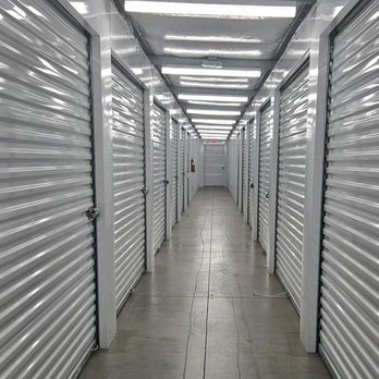 Extra Space Storage - Interior Units - Self Storage Near Me - Kea'au, Hawaii