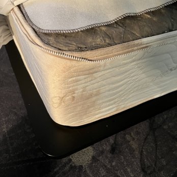 Aloft by Marriott Tulsa - Soiled Mattress - Hotels Near Me - Tulsa, Oklahoma