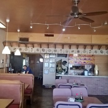 Mom's Teriyaki - interior - Japanese Near Me - Auburn, Washington