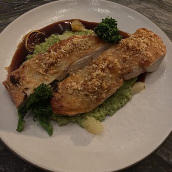 Electric Lemon - Chicken and Pesto Quinoa - New American Near Me - New York, New York