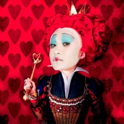 Academy of Glam - Photoshoot : queen of hearts