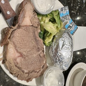 Elios Family Restaurant - Prime rib - American Near Me - San Leandro, California Elios Family Restaurant - Prime rib - American Near Me - San Leandro, California