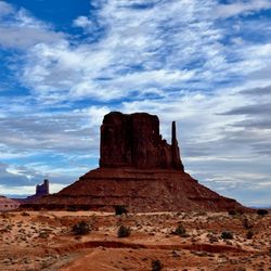 Dineh Bekeyah Tours