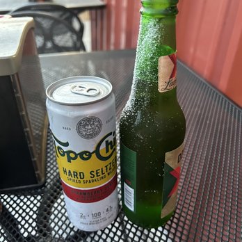 SolBurgers - Water and beer - Burgers Near Me - George West, Texas SolBurgers - Water and beer - Burgers Near Me - George West, Texas