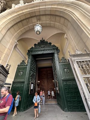 Cathedral-Basilica of Our Lady of the Pillar by null